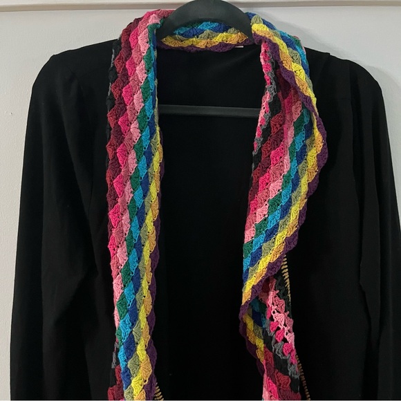 Double Zero Ladies Sweater Crocheted Size L open front - Picture 2 of 8